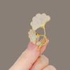 Elegant Flash Diamond Ginkgo Biloba Brooch Anti-Light Femininity Suit Corsage Accessories High-End Light Luxury Coat Pin