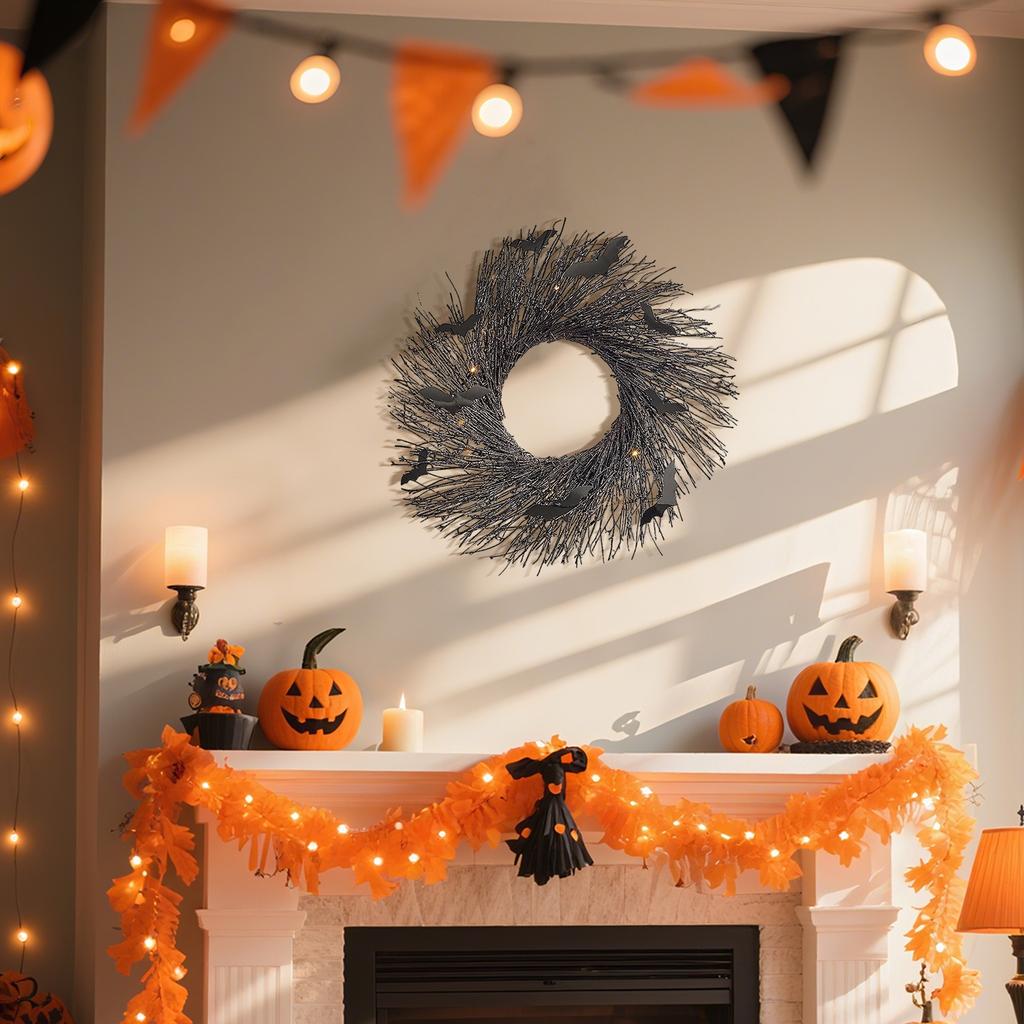 Светящаяся гирлянда на Хэллоуин. Горящая гирлянда на Хэллоуин. Черная гирлянда.