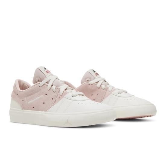 Air Jordan Wmns Jordan Series.03 Atmosphere DN1857-610