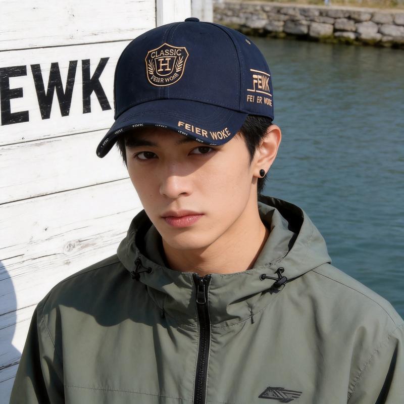 Side label baseball hat men's and women's deep top big head circumference spring and autumn outdoor sunshade showing face small fashion letter cap