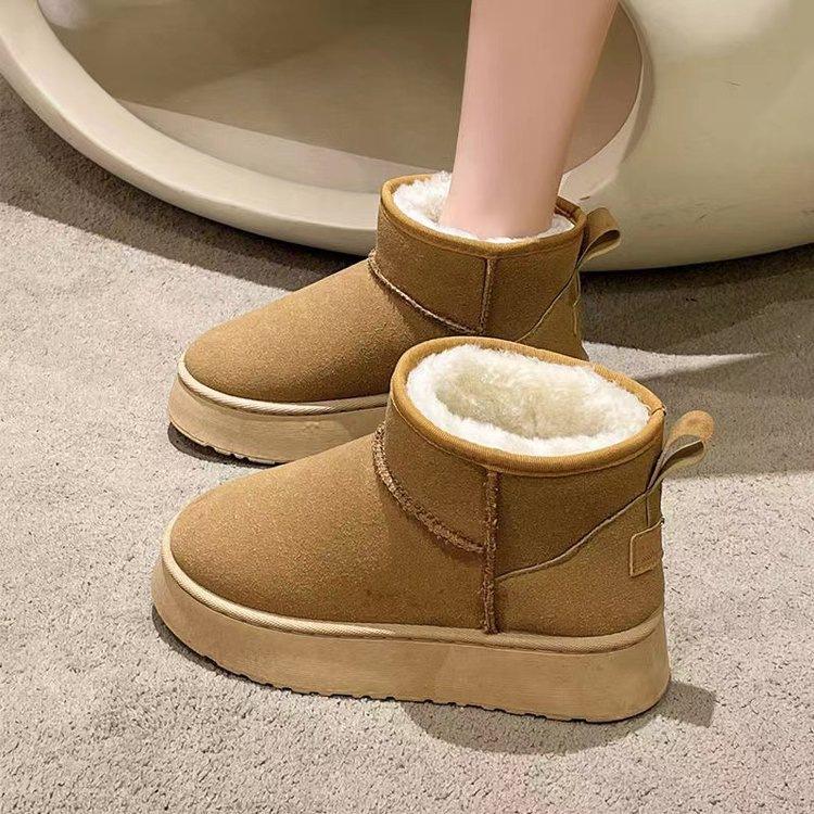 Winter Snow Boots Thick-soled Velvet Women's 2025 New Warm Pedal Cotton Shoes Non-slip Thickened Short Foreign-style Cotton Shoes