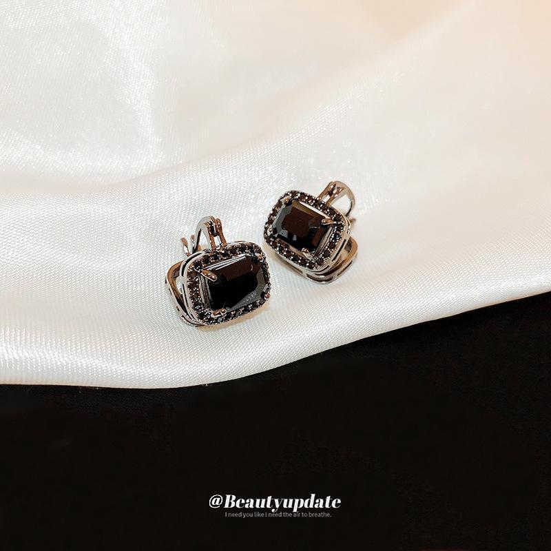 Элегантные двухсторонние квадратные серьги с цирконием: Модно и универсально для женщин