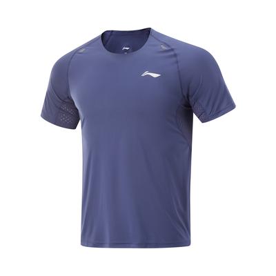 Футболка Li Ning Running Series с круглым вырезом и логотипом, облегающая, быстросохнущая, дышащая, с коротким рукавом, мужская, темно-синяя, ATSV005-3