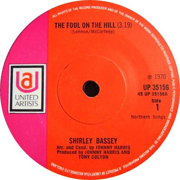 7-дюймовая пластинка SHIRLEY BASSEY - The Fool On The Hill UP35156 United Artists 1970 UK Поп Б/У
