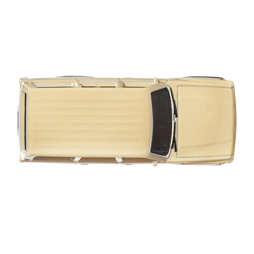 Hot Wheels Fast and Furious - Toyota Land Cruiser FJ60 [3 Years Old and Up] HNW53