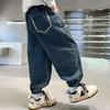 Джинсы для мальчиков Осень Детские брюки Брюки для больших детей Повседневные брюки Корейские крутые и модные брюки