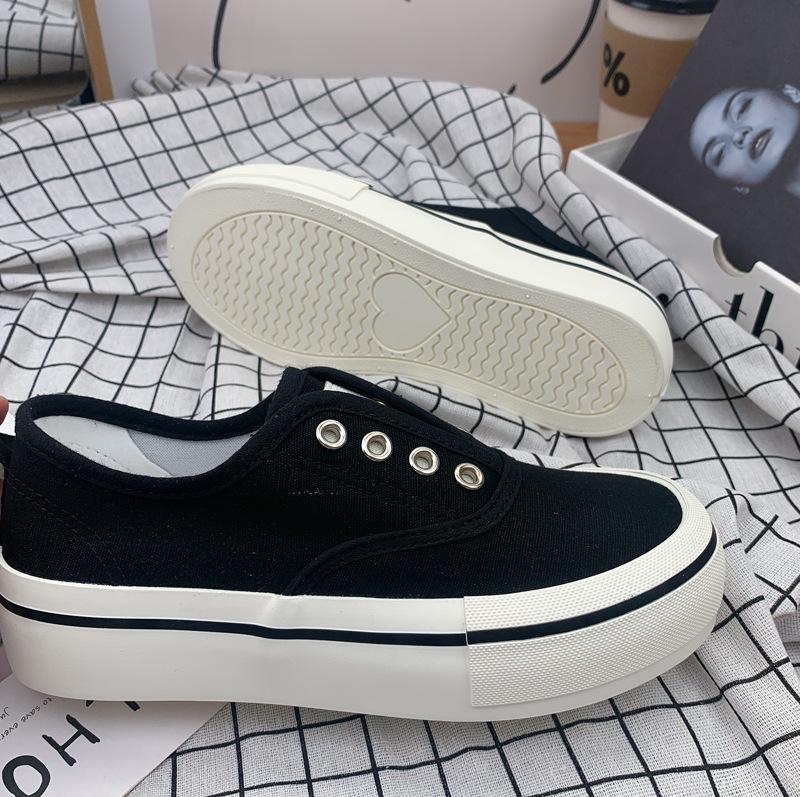 Женские парусиновые туфли в гонконгском стиле 2025 года: Mango, Candy Colors, тонкие, толстые, ленивые, летние белые кроссовки