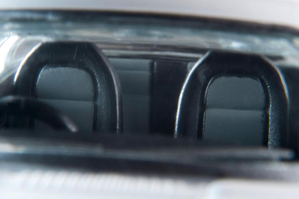 Tomica Limited Vintage Isuzu Bellett 1800GT White 1970 Model LV-209a (Finished)