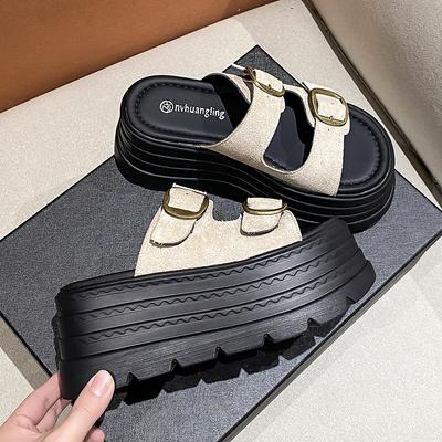 Модные шлепанцы на высокой платформе 8 см Женские летние с пряжкой Мода 2025 Новые Сандалии на увеличенной подошве Шлепанцы-маффины Каблуки Пляжная обувь