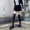 Женские кружевные черные белые длинные носки с оборками для женщин и девочек, милые чулки JK Lolita, нейлоновые кружевные леггинсы выше колена с бантом