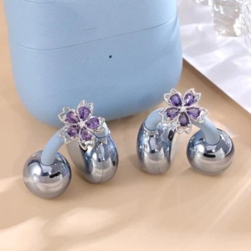 Chic 2Pcs Earrings with Shining Rotating Flower Blossoms for Sophisticated Look