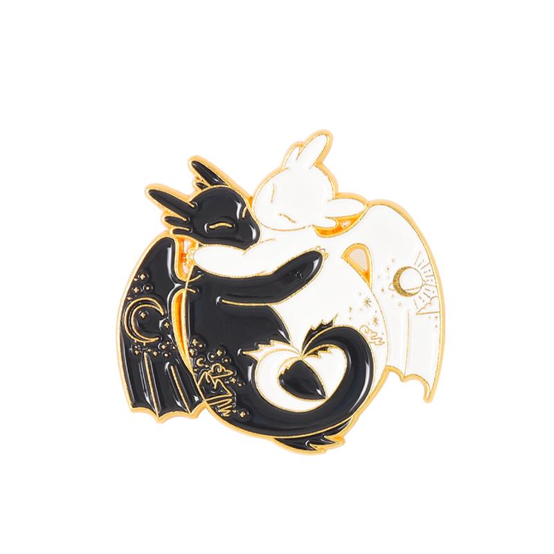 Starry Hugging Animals Enamel Pins Custom Sun Moon Cat Deer Dragon Snake Koi Hands Brooches Lapel Badge Black White Jewelry Gift