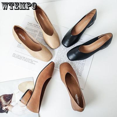 Туфли из мягкой кожи. Женские туфли на толстом каблуке. Весна и осень. Туфли на низком каблуке с квадратным носком. Сплошной цвет на мягкой подошве. Высокие каблуки без шнуровки, не утомляющие ноги.