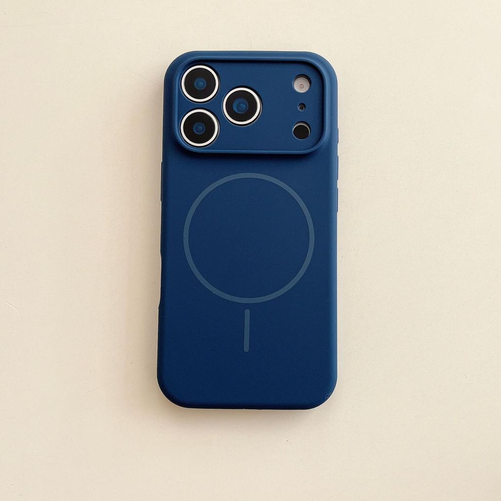 Applicable to iPhone17promax mobile phone case, silicone magnetic mobile phone case, integrated buttons, all-inclusive precision hole protective case