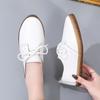 Женские белые туфли на плоской подошве, мокасины для вождения, повседневные черные туфли для ходьбы в стиле минимализма для мам, большой размер