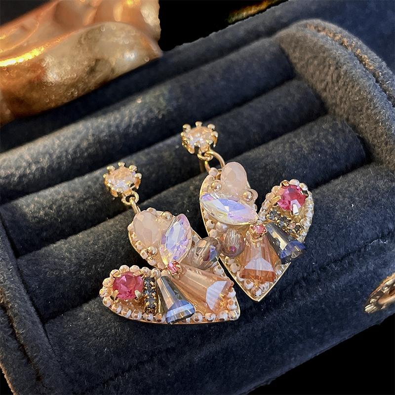 Модные длинные серьги-кисточки со стразами для женщин, черные серьги-подвески с кристаллами в форме сердца, эффектные серьги с цирконом