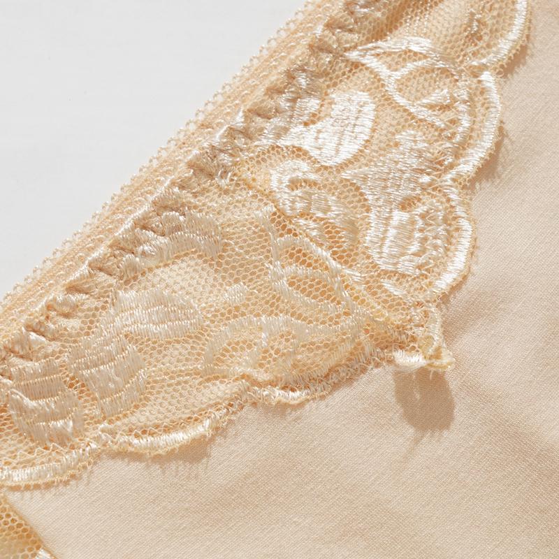 Ladies Sexy Lace Panties Summer Thin Seamless Mid Waist Breathable Ladies Panties