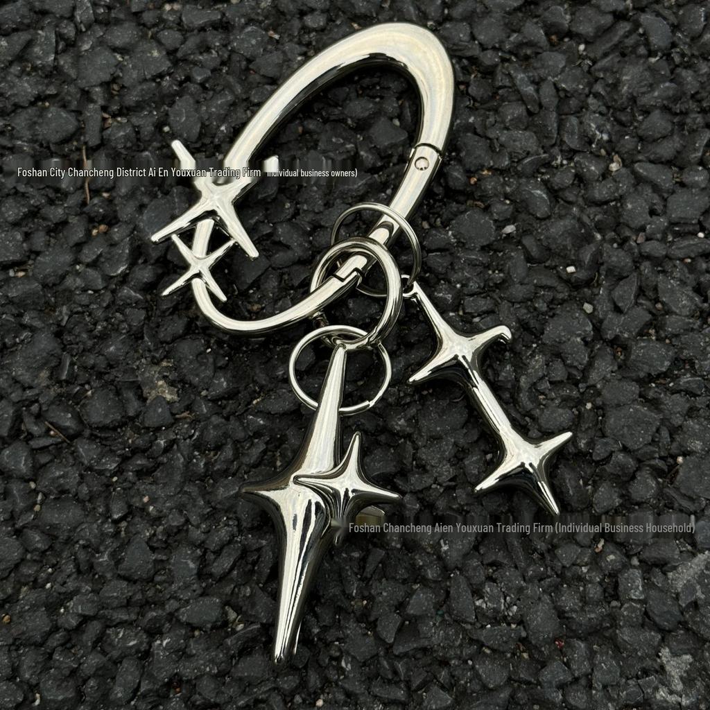 Зажигалка Ainsworth Starlight, чехол, брелок с открывалкой для бутылок и украшением