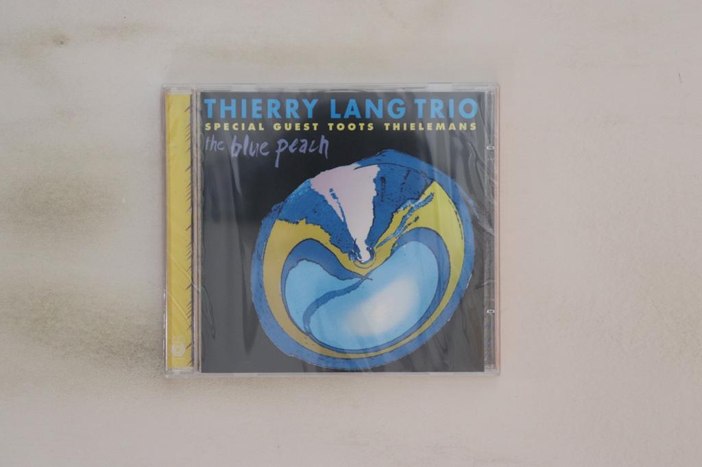 CD ТЬЕРРИ ЛАНГ ТРИО,ТУТС ТИЛЕМ - BLUE PEACH TCB95302 TCB 1995 Швейцария Джаз Б/У