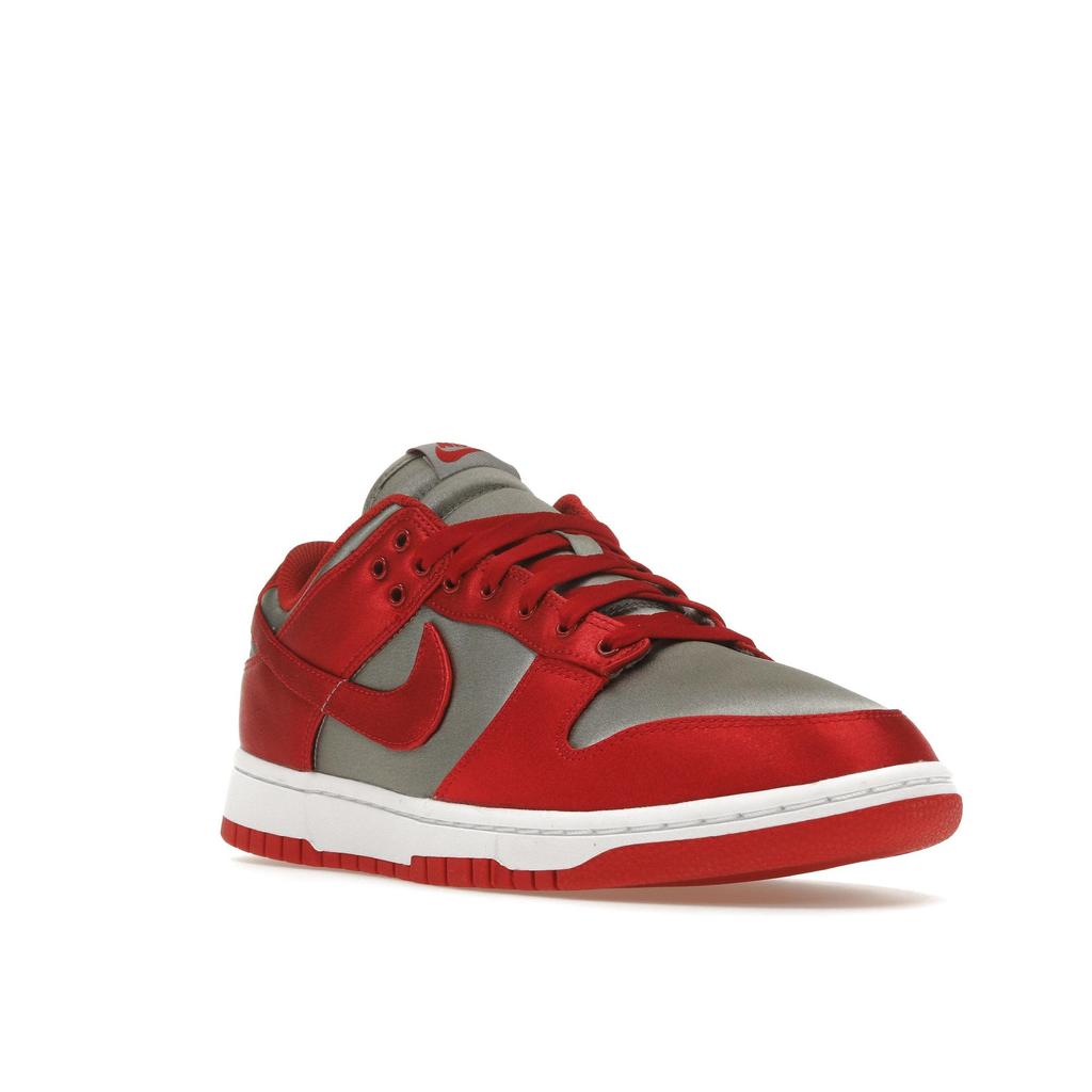 Nike Женские кроссовки Dunk Low Satin UNLV красные, средне-серые, Varsity-Red DX5931-001