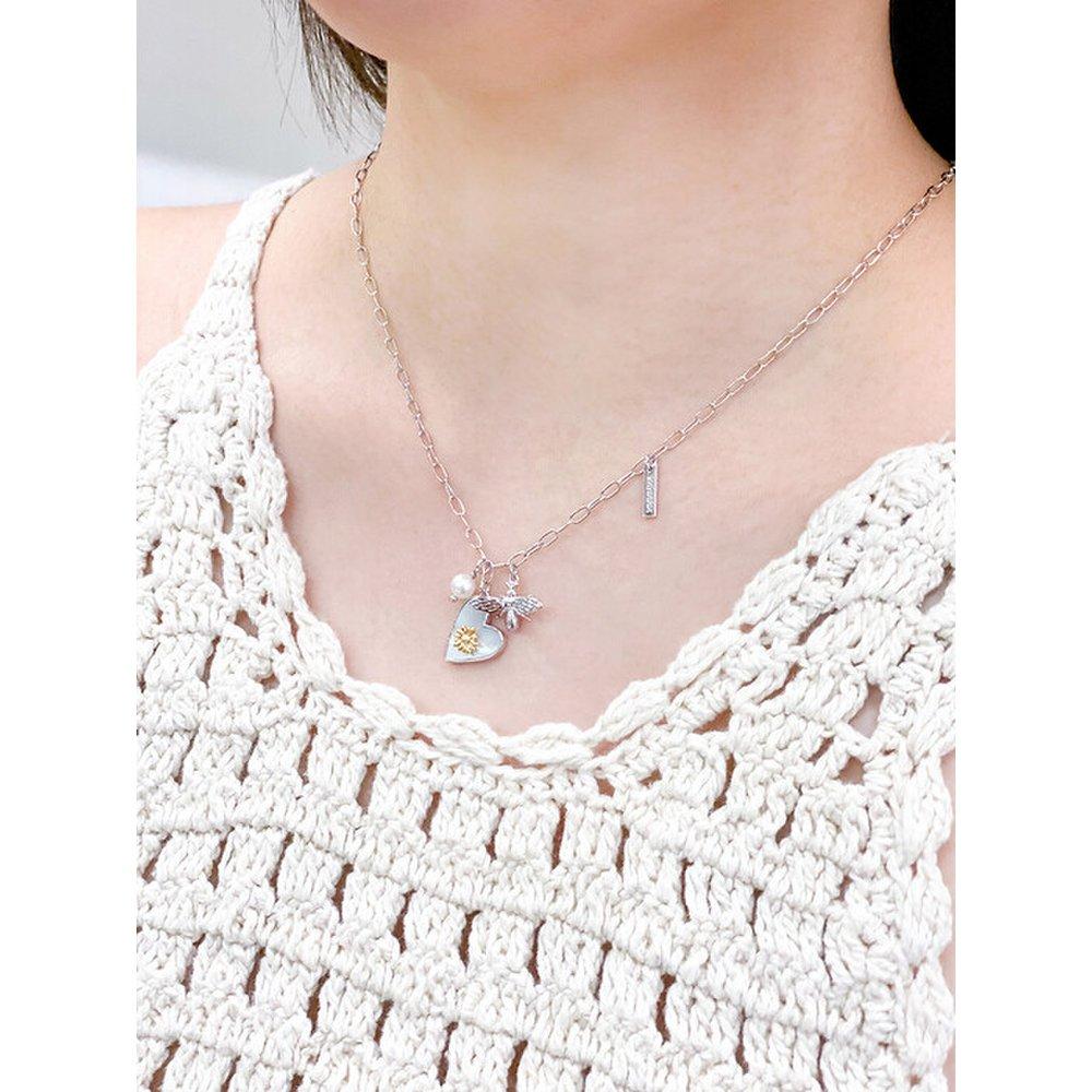 Nacre Flower Heart Necklace_Nz1139 (2Colors)