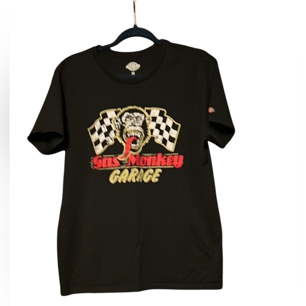 Dickeys Gas Monkey Garage Graphic Short Sleeve T Shirt Black MD EUC Unisex T-Shirt
