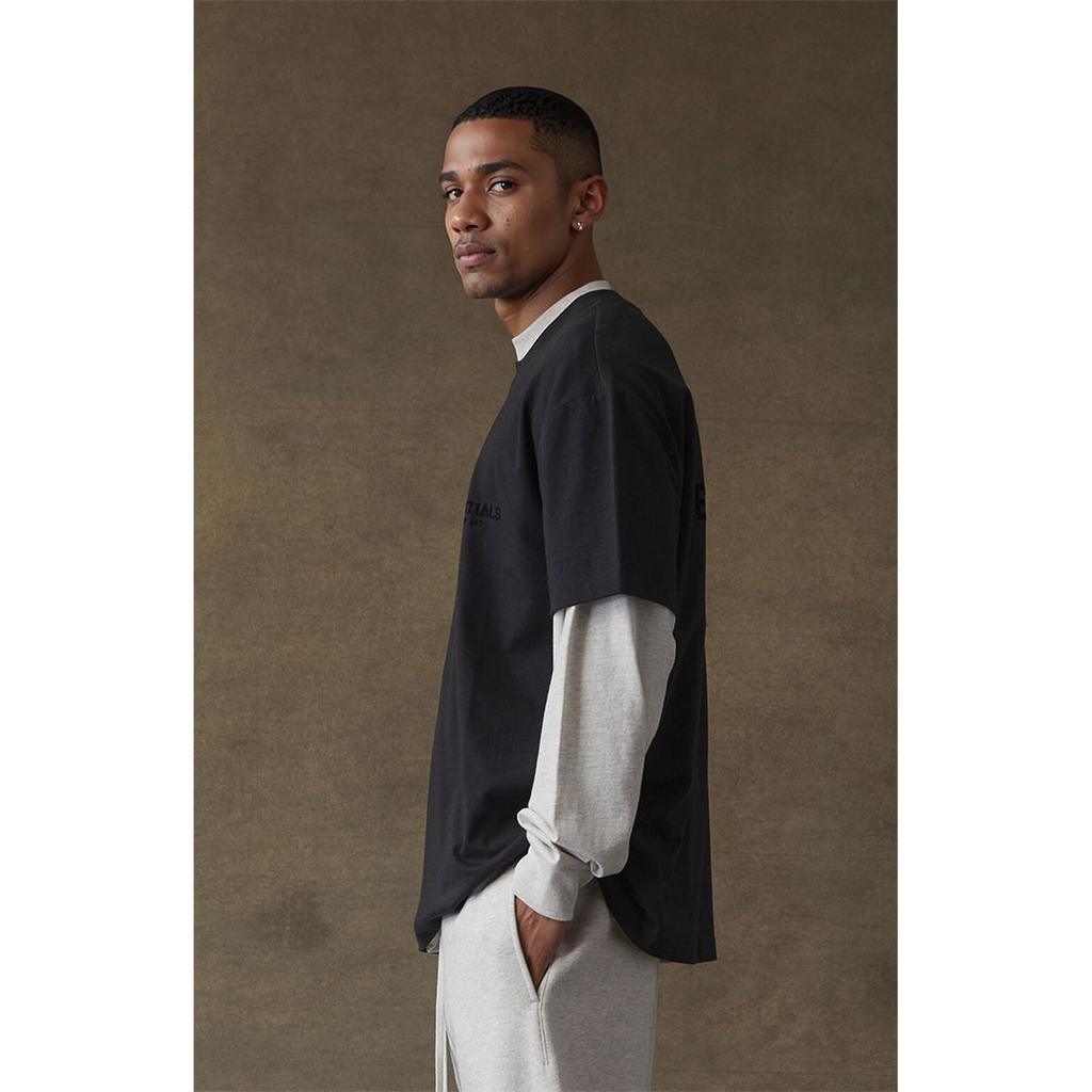 Fear of God Essentials Короткий рукав SS21 с логотипом, унисекс, черный FOG-SS21-629