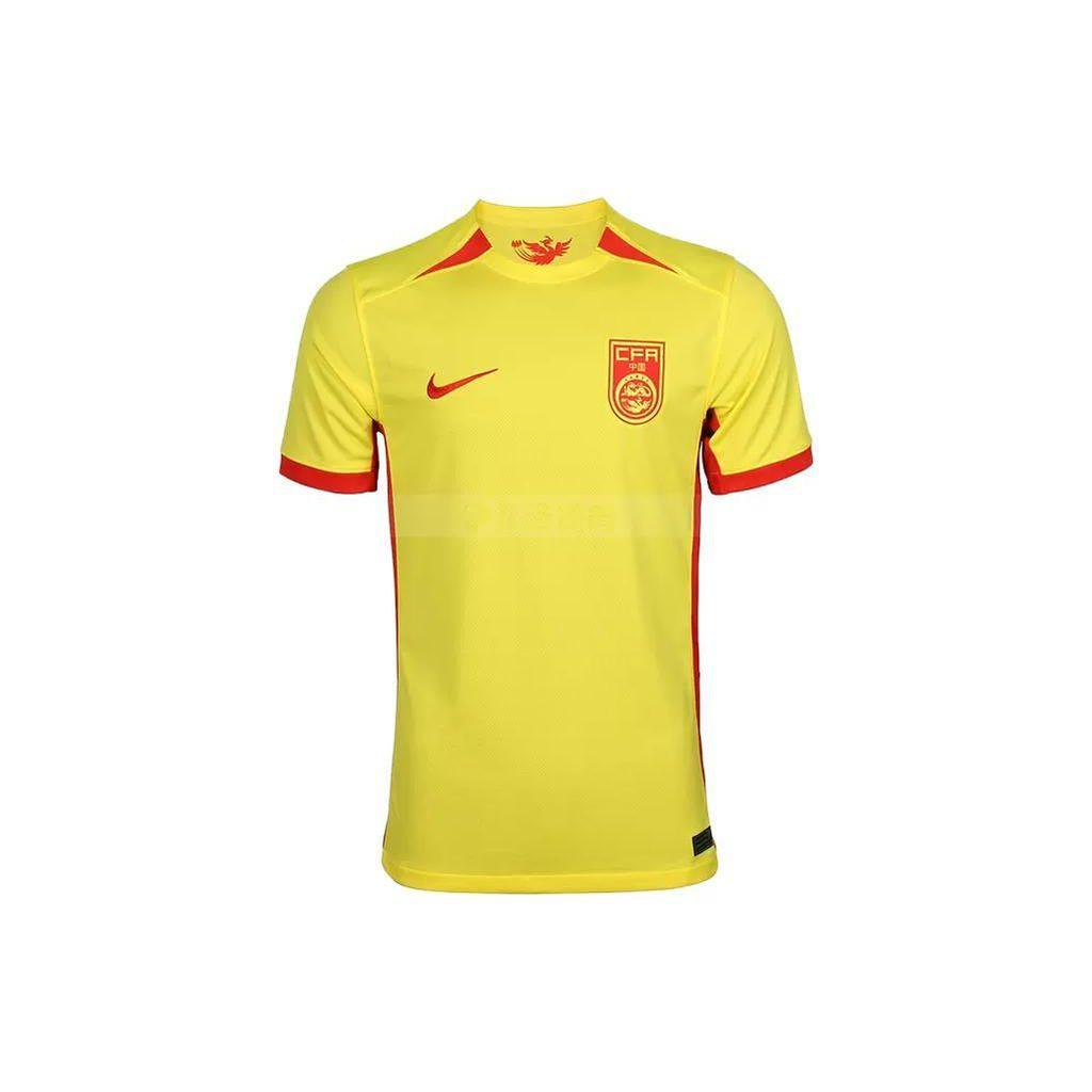 Nike Быстросохнущая дышащая футбольная майка чемпионата мира по футболу 2023 года, Fan Edition, выездная форма, футболки унисекс, желтые DR3973-731