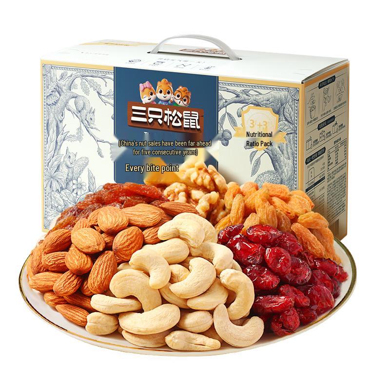 Three Squirrels Ежедневные орехи