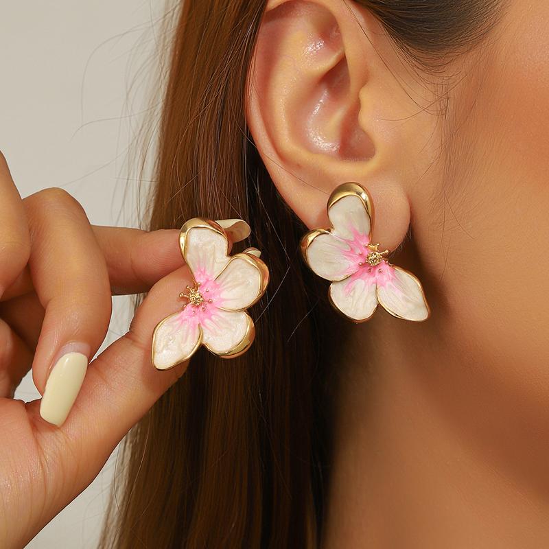 2026 New Trendy Pink Gradient Drip Oil Flower Stud Earrings for Women Temperament Metal Butterfly Earrings Fashion Jewelry Gifts