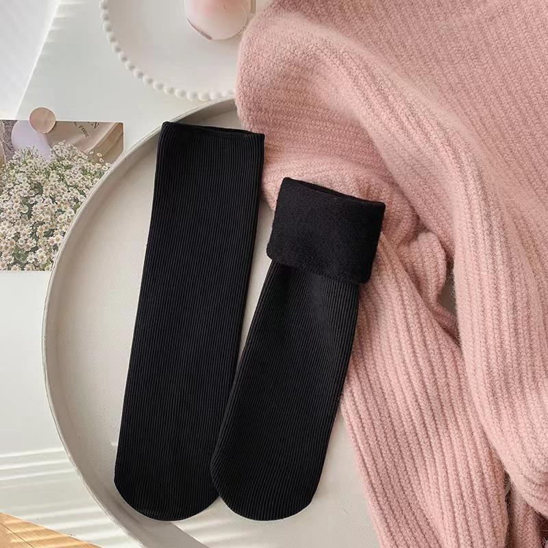 Women's Snow Socks, Mid-calf Fleece and Thickened Warm Sleeping Floor Stockings, Winter Women's Socks