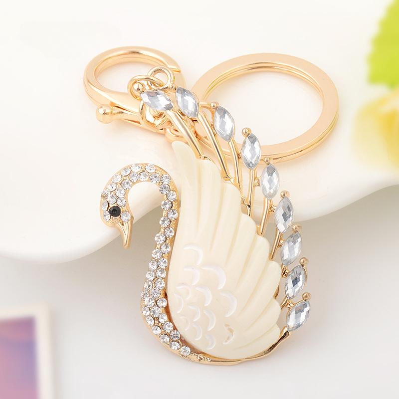 Korean Version of The Fashion New Creative Crystal Swan Keychain Pendant Exquisite Girls Bags Ornaments Pendants Small Gifts