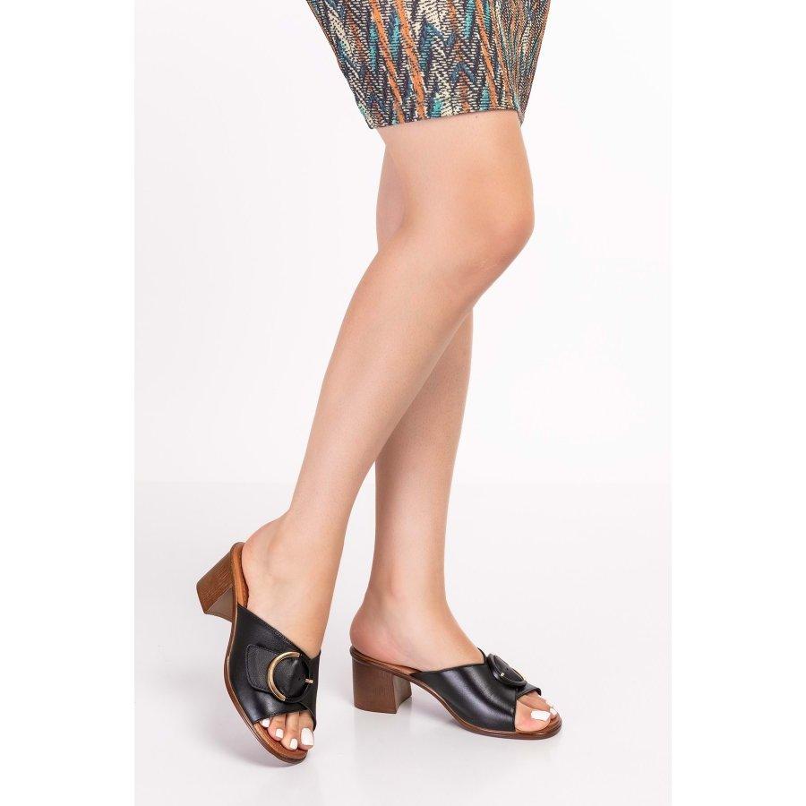 Женские босоножки из натуральной кожи на среднем каблуке Тапочки