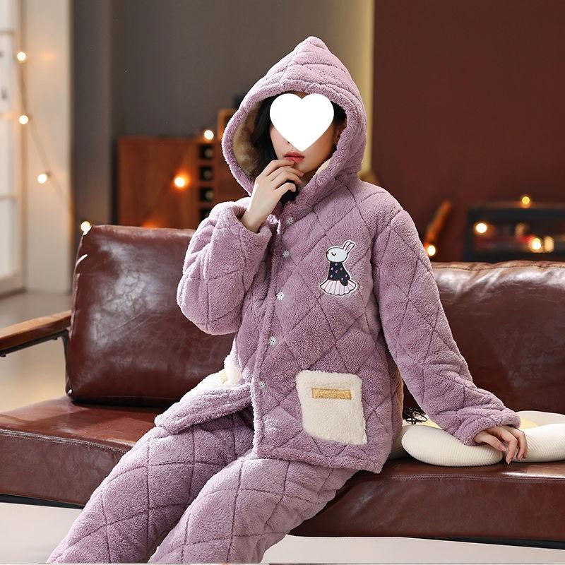 Пижама женская трехслойная утолщенная и милая зимняя можно носить больших размеров теплая стеганая домашняя одежда