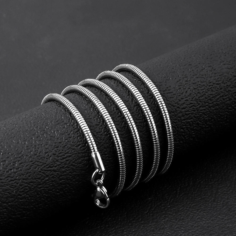 Fashion Stainless Steel Chain Necklace Hip Hop Style Silver Waterproof Cuban Link Snake Rope for Party Men Women