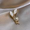 Tulip Brooch for Women High-end and Niche Design Flower Brooch, Suit Pin and Accessory