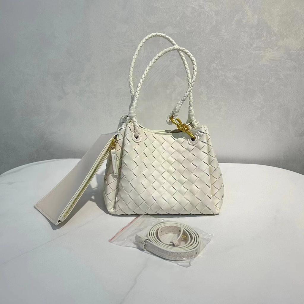 Hand Woven Tote Bag For Commuting One Shoulder Crossbody Tote Bag