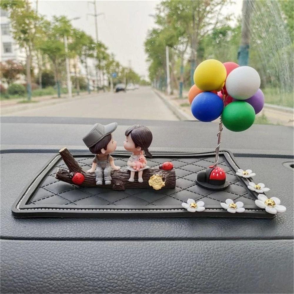 Girls Gifts Balloon Ornament Dashboard Figurine Cartoon Couples Model Car Ornament Car Decoration
