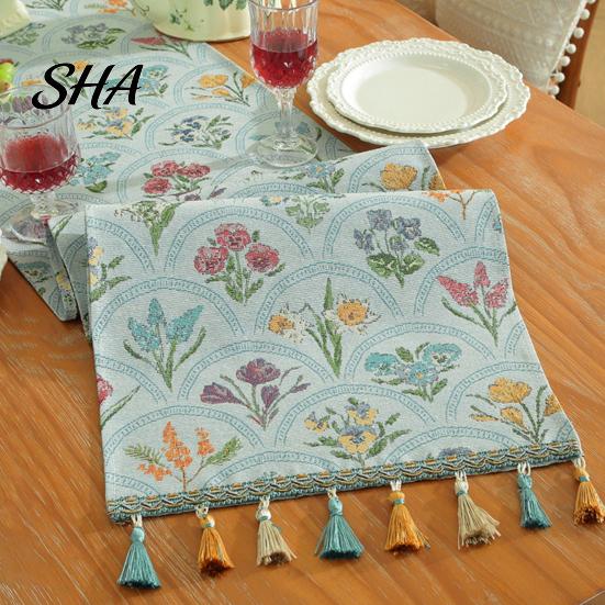 Elegant Dining Table Runner Jacquard Floral Runner, Vintage with Tassel Edges, Classic Style Farmhouse for Wedding Baby Shower Decor Charming