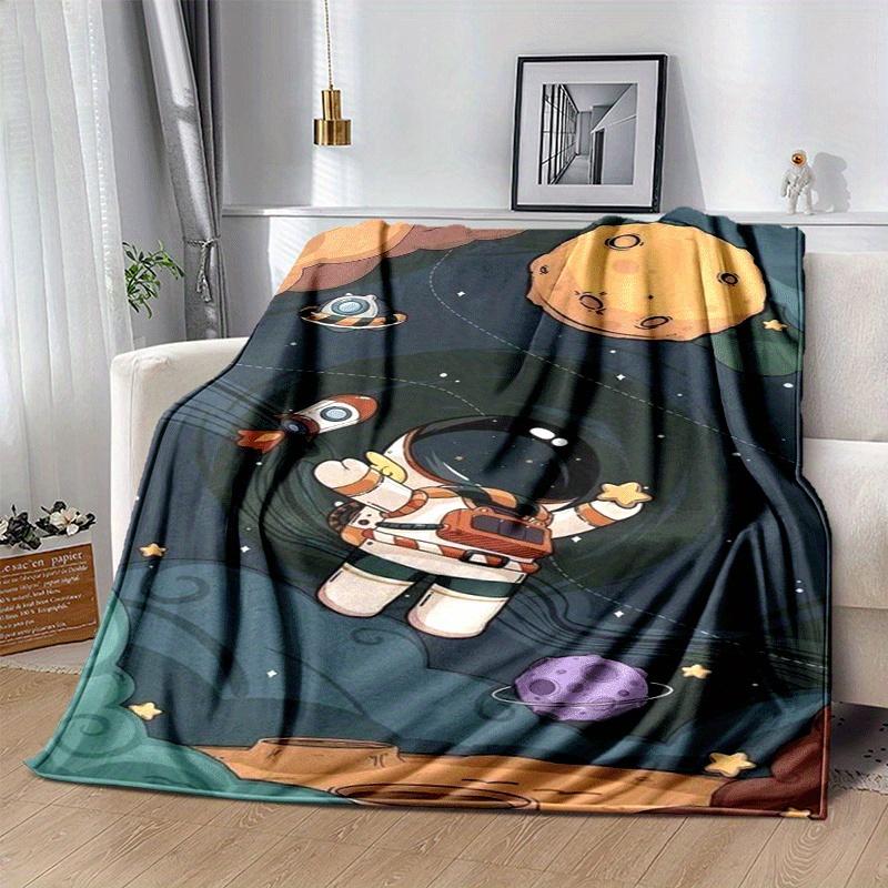 1pc Astronaut Printing Lightweight Flannel Blanket, Comfortable and Warm Blanket, for Camping Sofa Bed and Couch Office, Gift