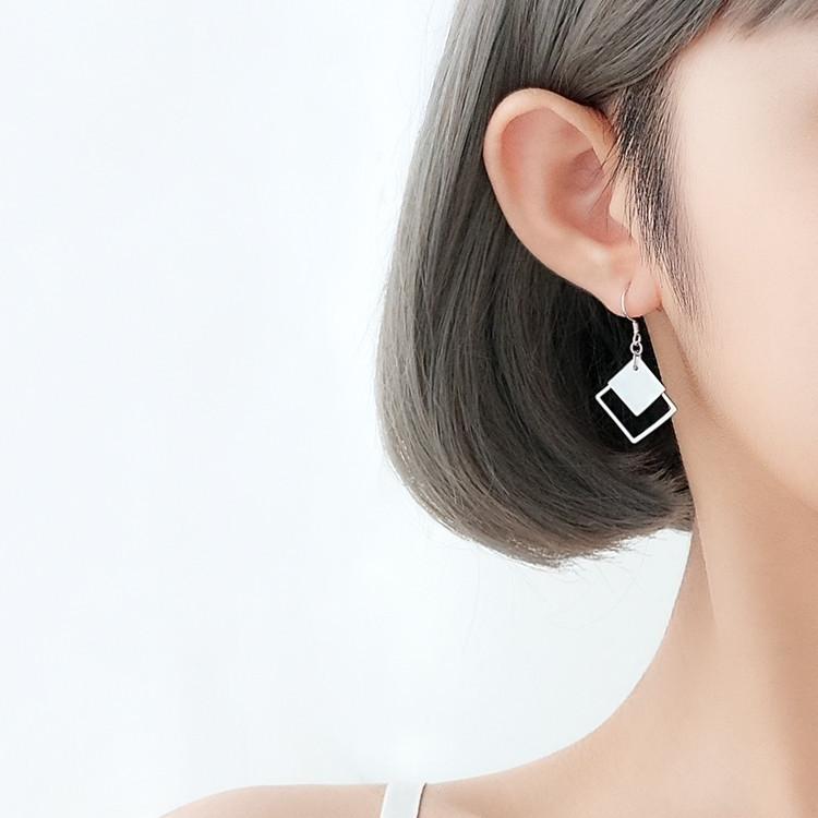 Square Shell Earrings, Women's Earrings, Cool Temperament, Wind Ear Hooks, Internet Famous, Versatile and Fashionable Earrings