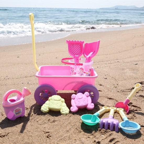 Catch Tiniping Sweet and Sour Sand Play Wagon Type, a popular character in Korea