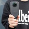 Эргономичный ручной держатель для камеры для 360-градусных панорамных устройств. Безинструментальная защелкивающаяся конструкция. Удобный захват для длительной съемки.