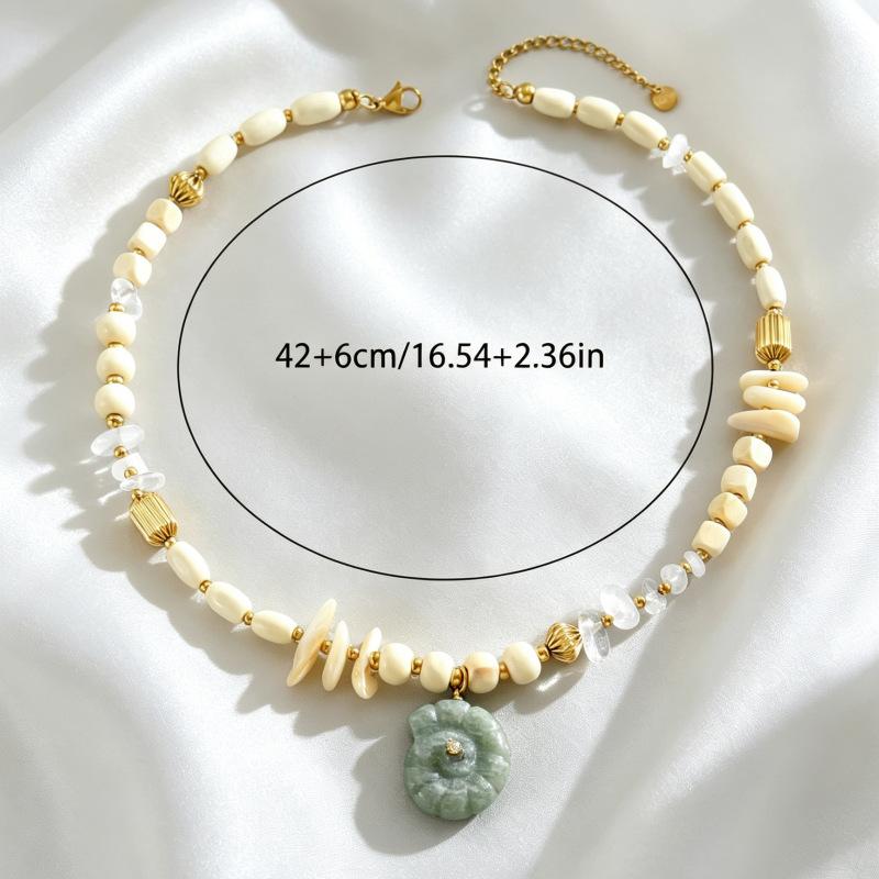 European and American jewelry personalized creativity irregular natural stone conch pendant collarbone chain beach leisure necklace batch