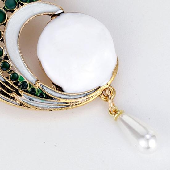 Эмалевая брошь Белая лошадь Ретро брошь на лацкан Лошадь с подвеской из искусственного жемчуга Животное Брошь-булавка Аксессуар для платья Костюма Подарок для нее него