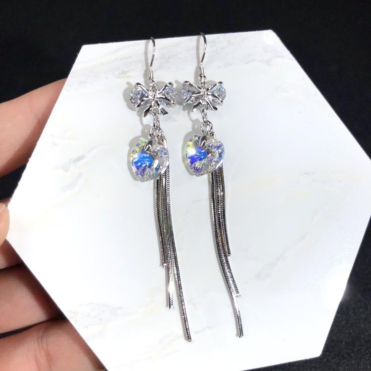 Австрийские серьги из супер-блестящего хрусталя, серьги-пусеты, нишевые серьги с высококлассным темпераментом, длинные простые серьги, серебряные иглы 925 пробы.