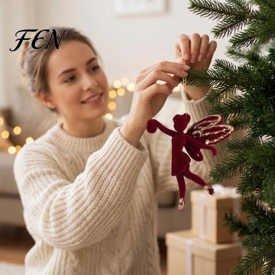 Seasonal Garland Door Decorations Flocked Christmas Ornaments with Gold Edging, Retro Red Velvet Hanging Tree Decoration, Elk Gingerbread Man
