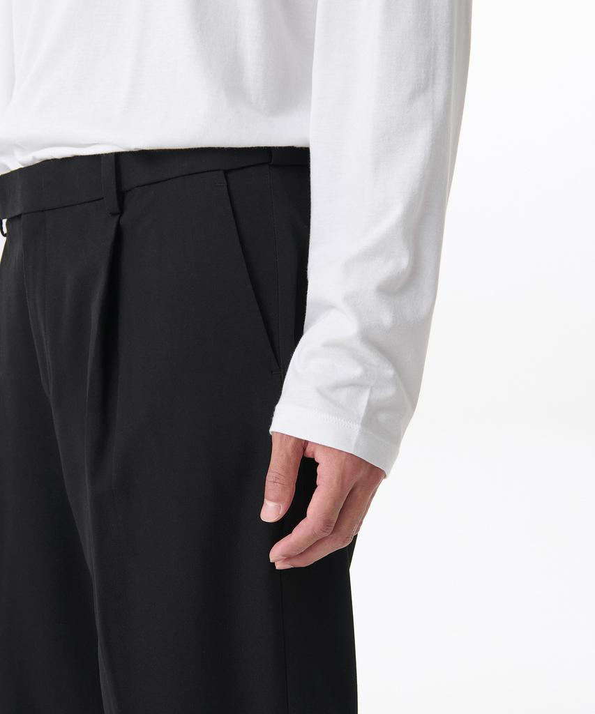 MUSINSA STANDARD Cr Turtleneck Long Sleeve T-Shirt [White]
