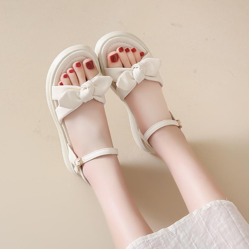 Женские сандалии на плоской подошве, новая летняя студенческая мода, универсальные, нескользящие, мягкая подошва, ремешок-одно слово