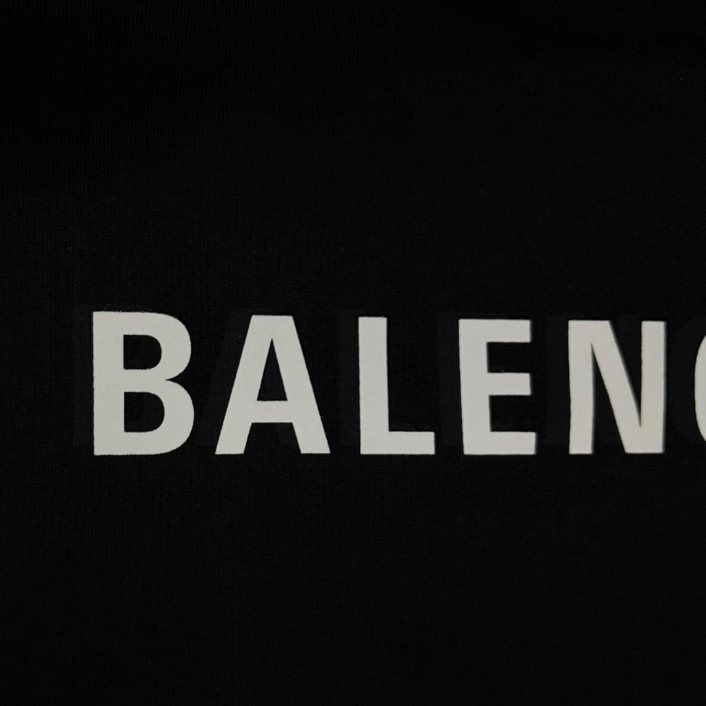 BALENCIAGA Back Logo Hoodie Black Men's Size S Model 600583